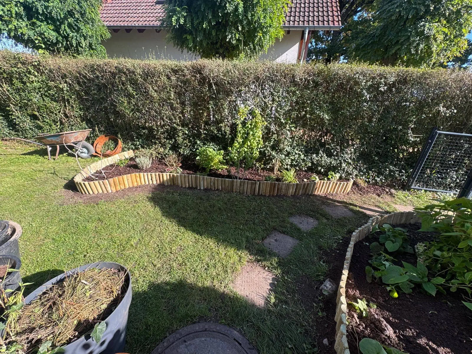 Gartengestaltung Singen Hohentwiel – professionelle Gartenanlage von BB Gartenpflege-Gartenbau
